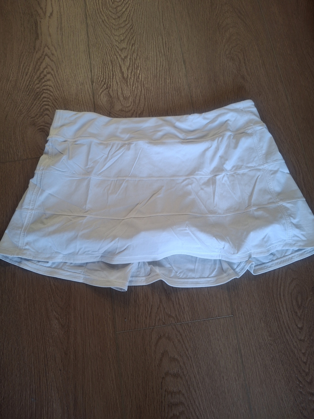 Lululemon EUC White Women’s Tennis Skort - Brand: